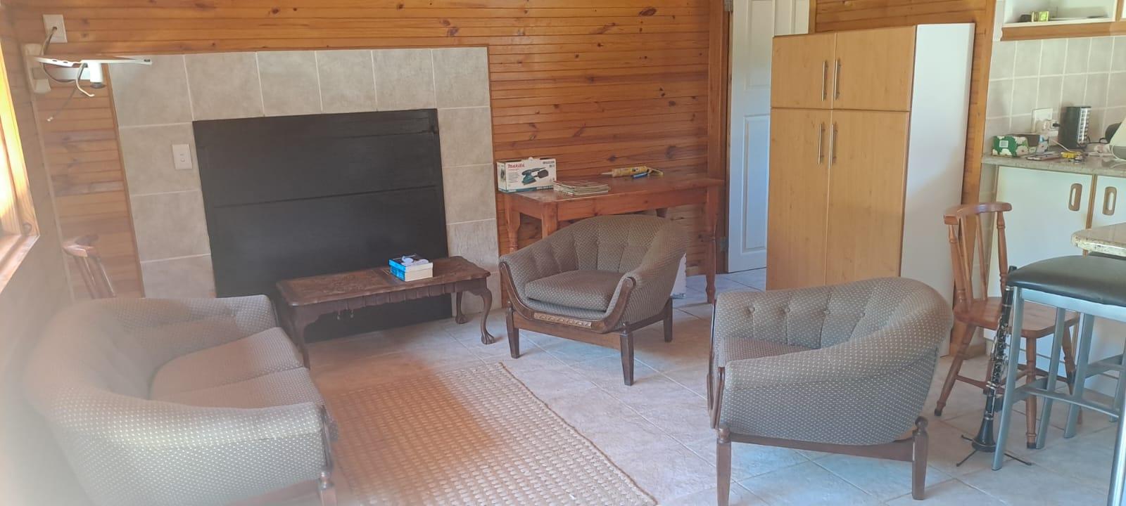 Image 3 of 6
