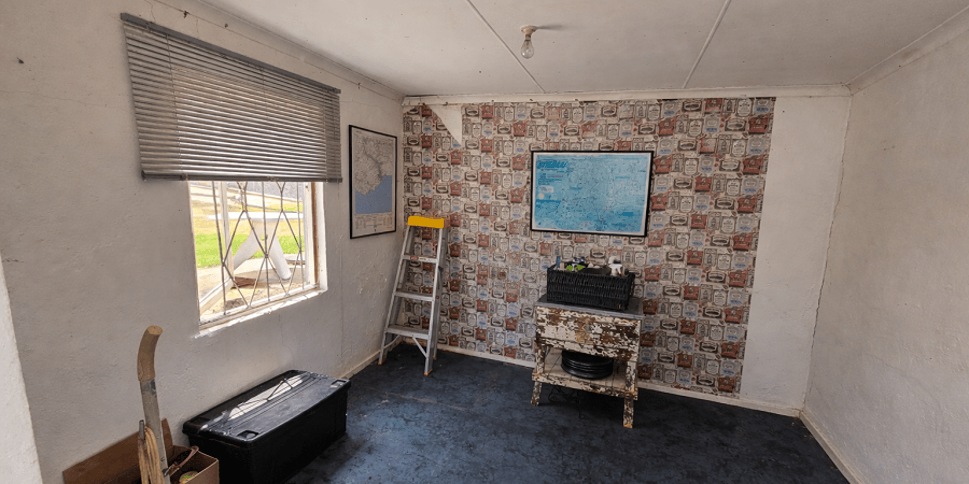 Image 1 of 6