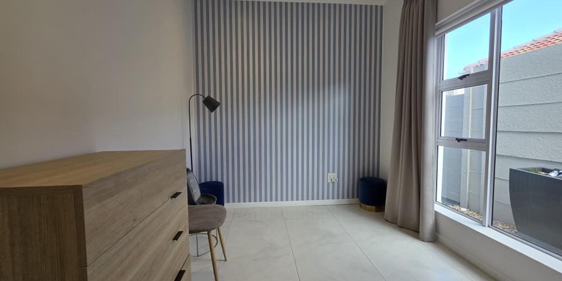 Image 5 of 6