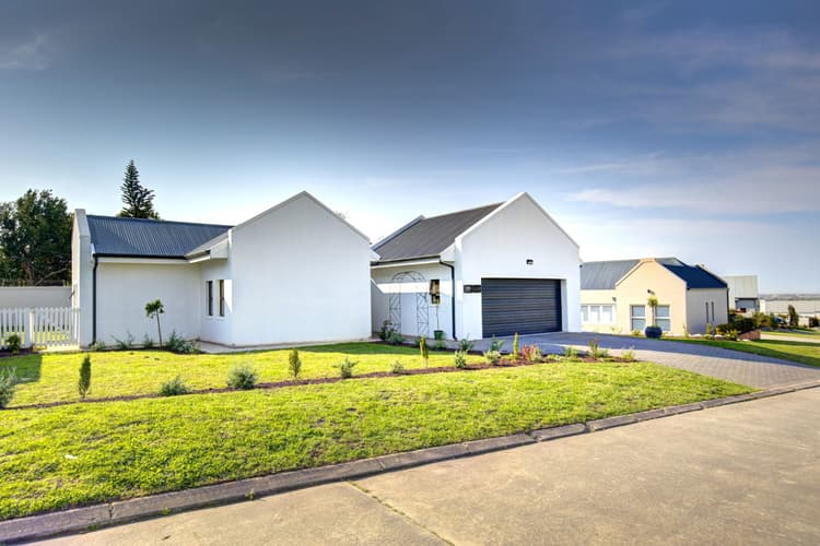 Main property image