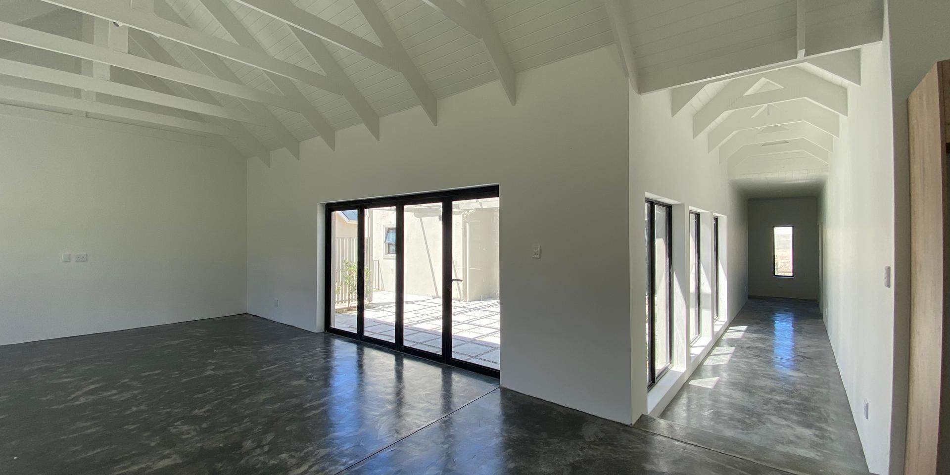 Image 3 of 6