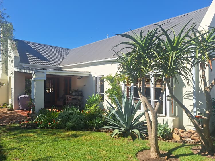 Main property image