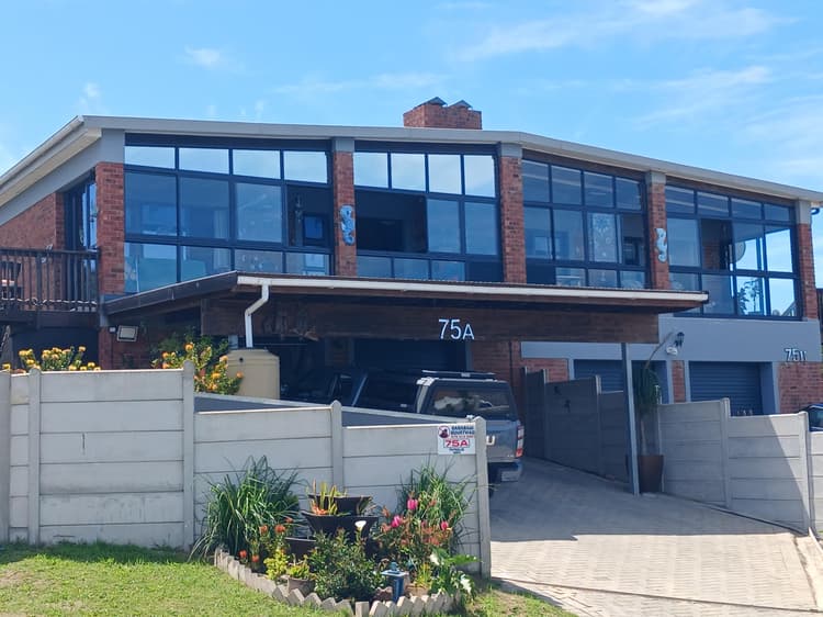 Main property image