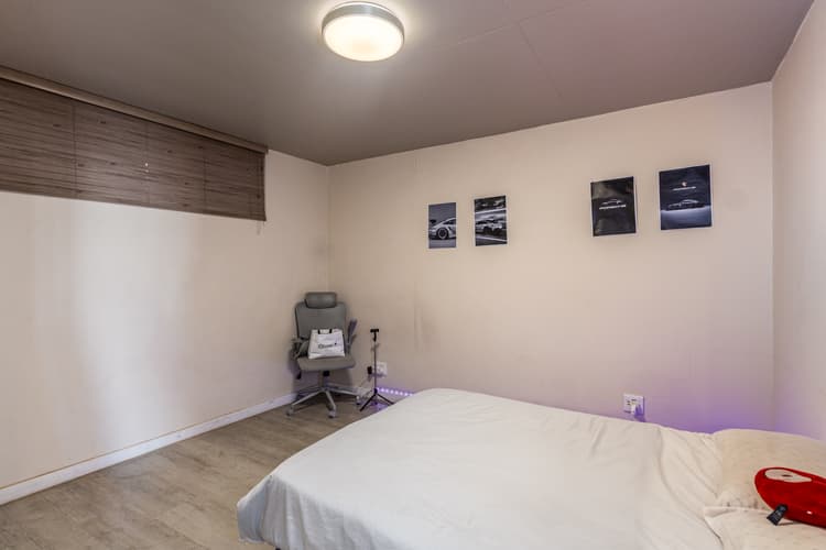 Main property image