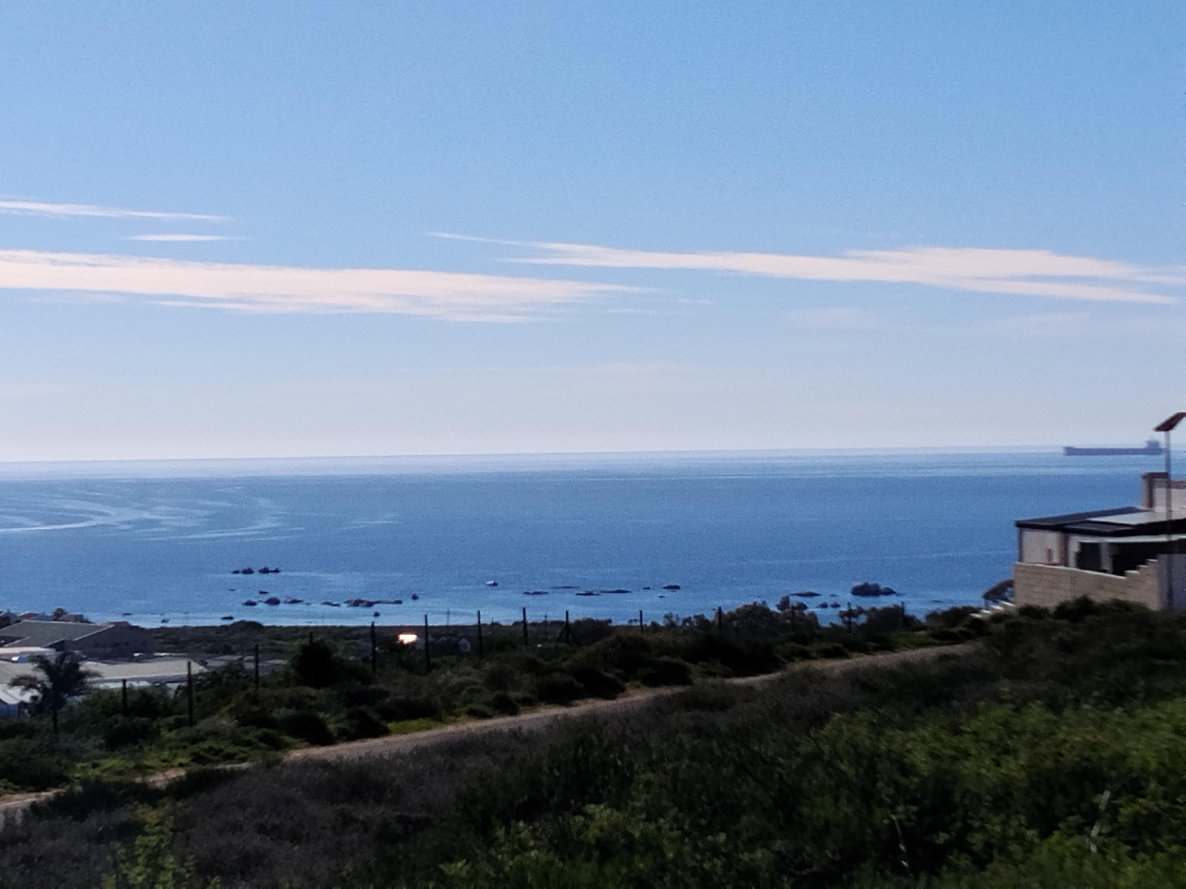 Image 2 of 6