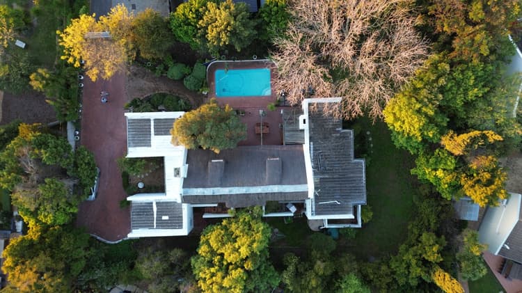 Main property image