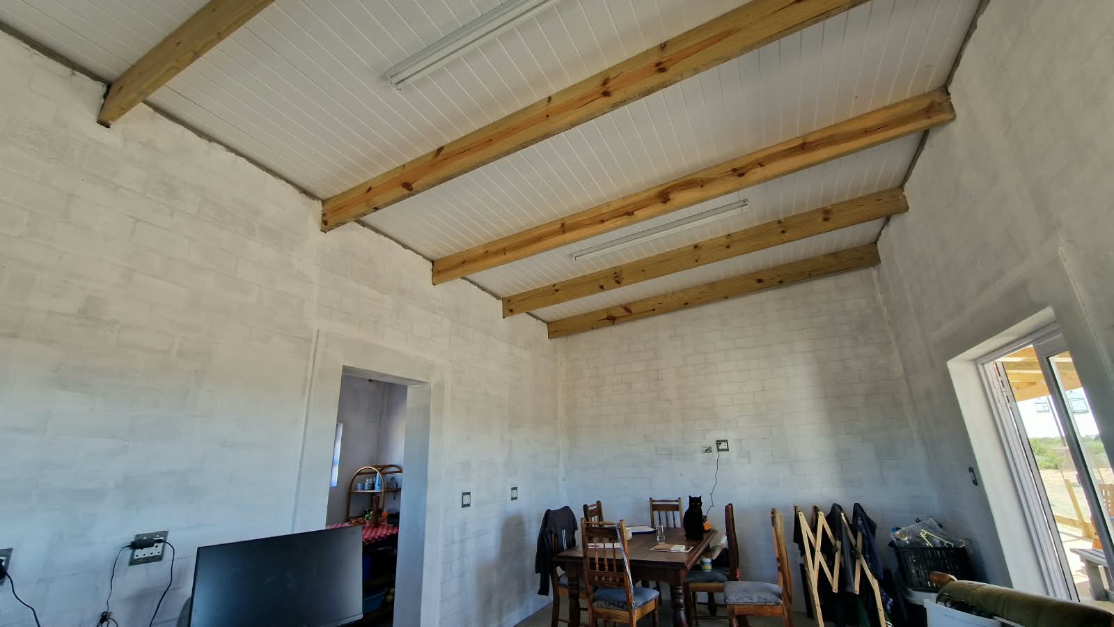 Image 5 of 6
