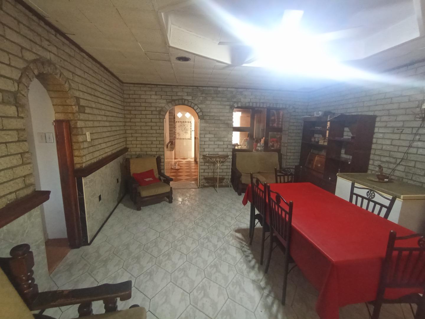 Image 5 of 6
