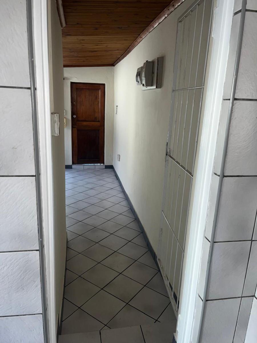 Image 25