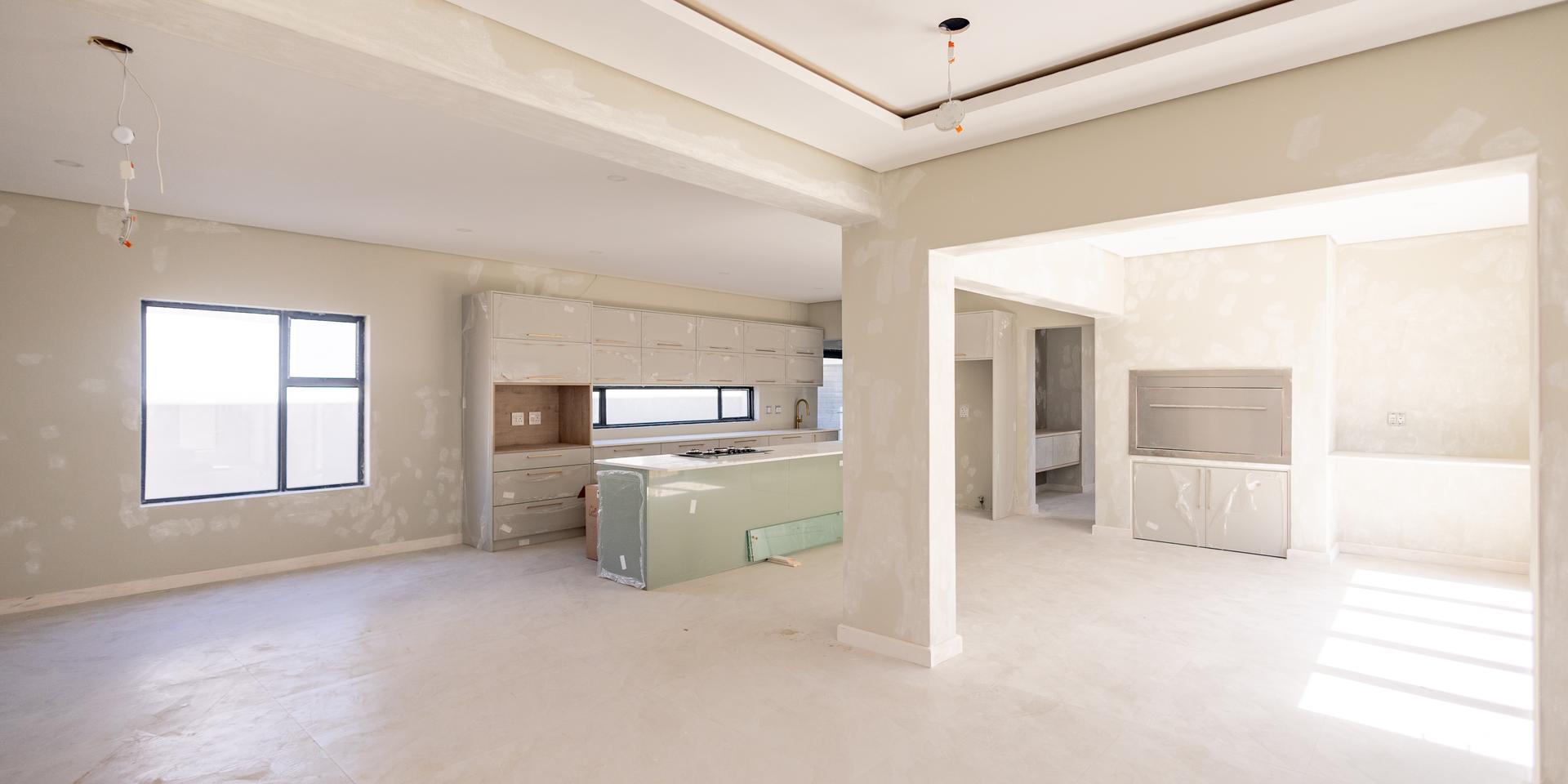 Image 4 of 6