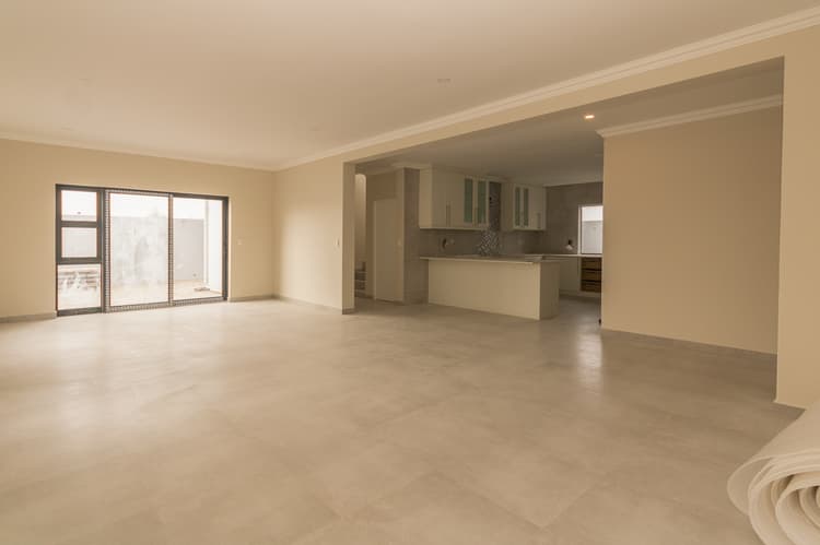 Main property image
