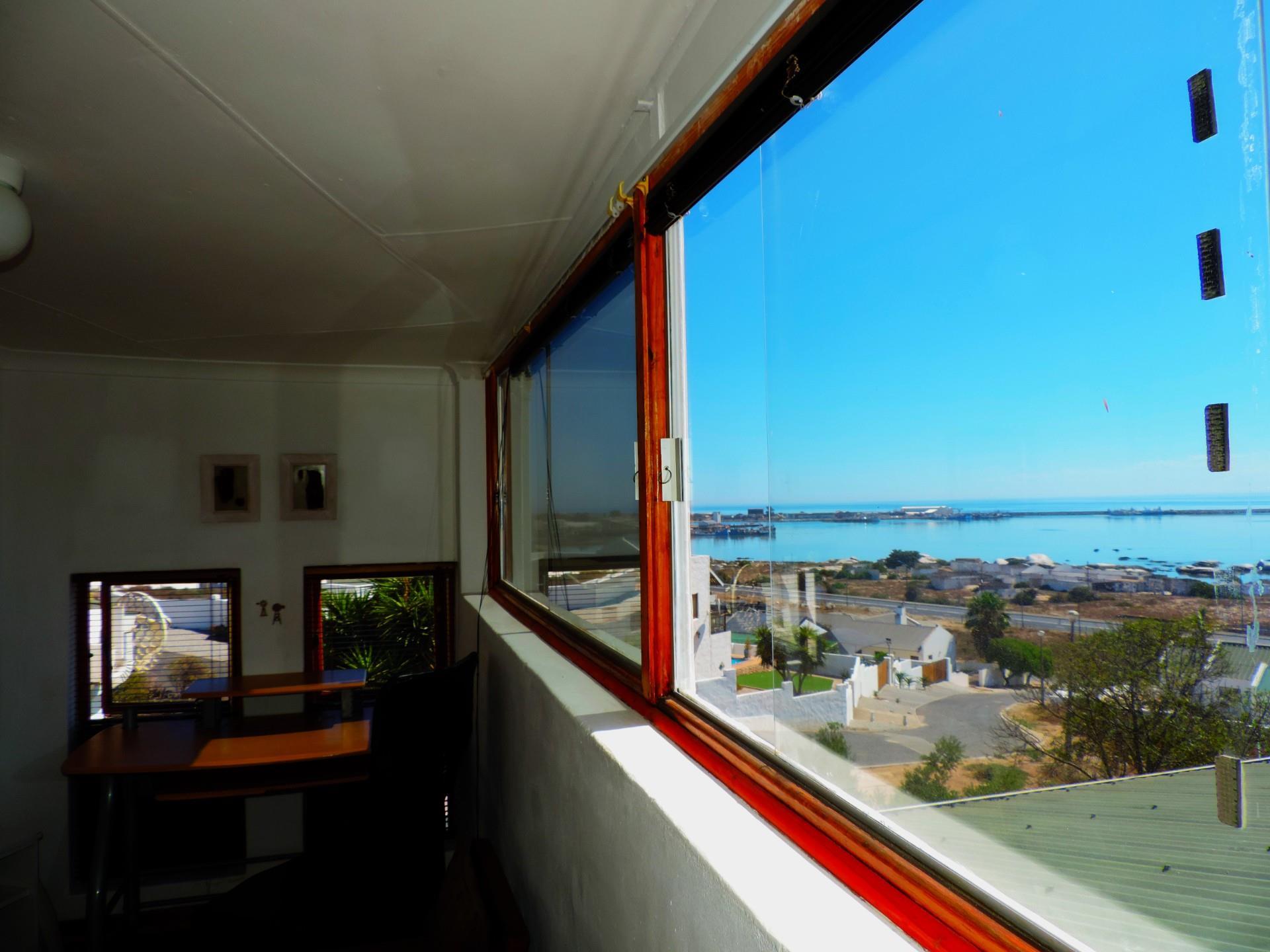 Image 3 of 6