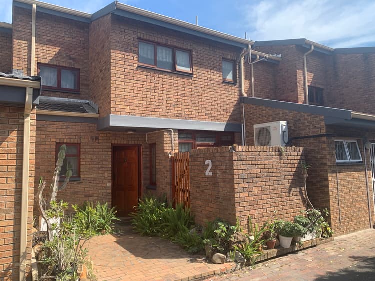 Main property image