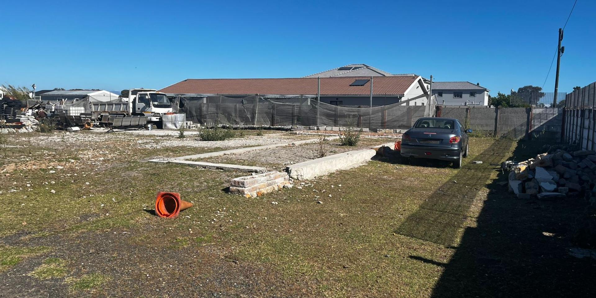 Image 5 of 6