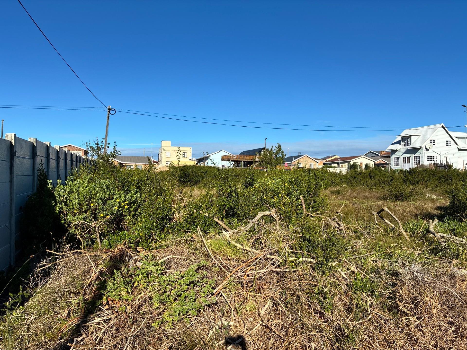 Image 2 of 6