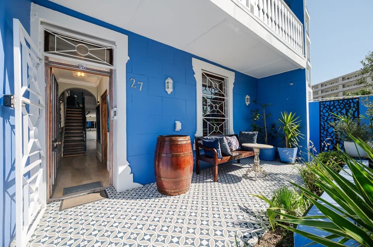 Main property image