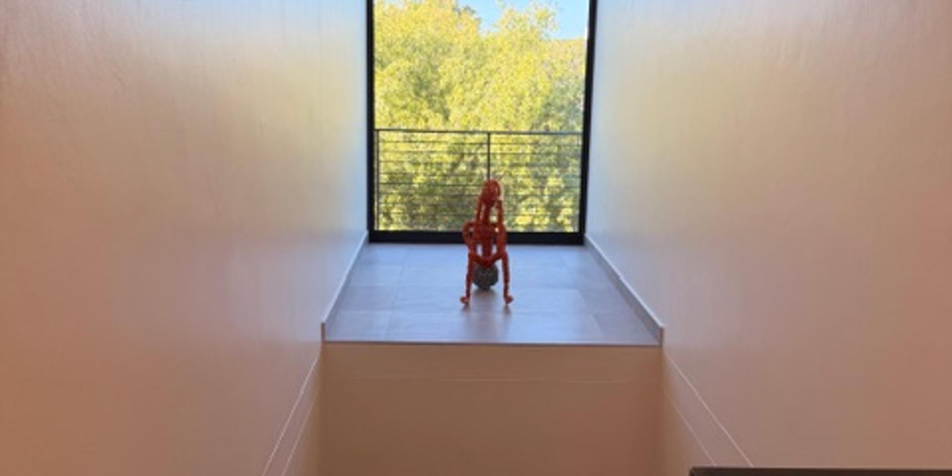 Image 5 of 6