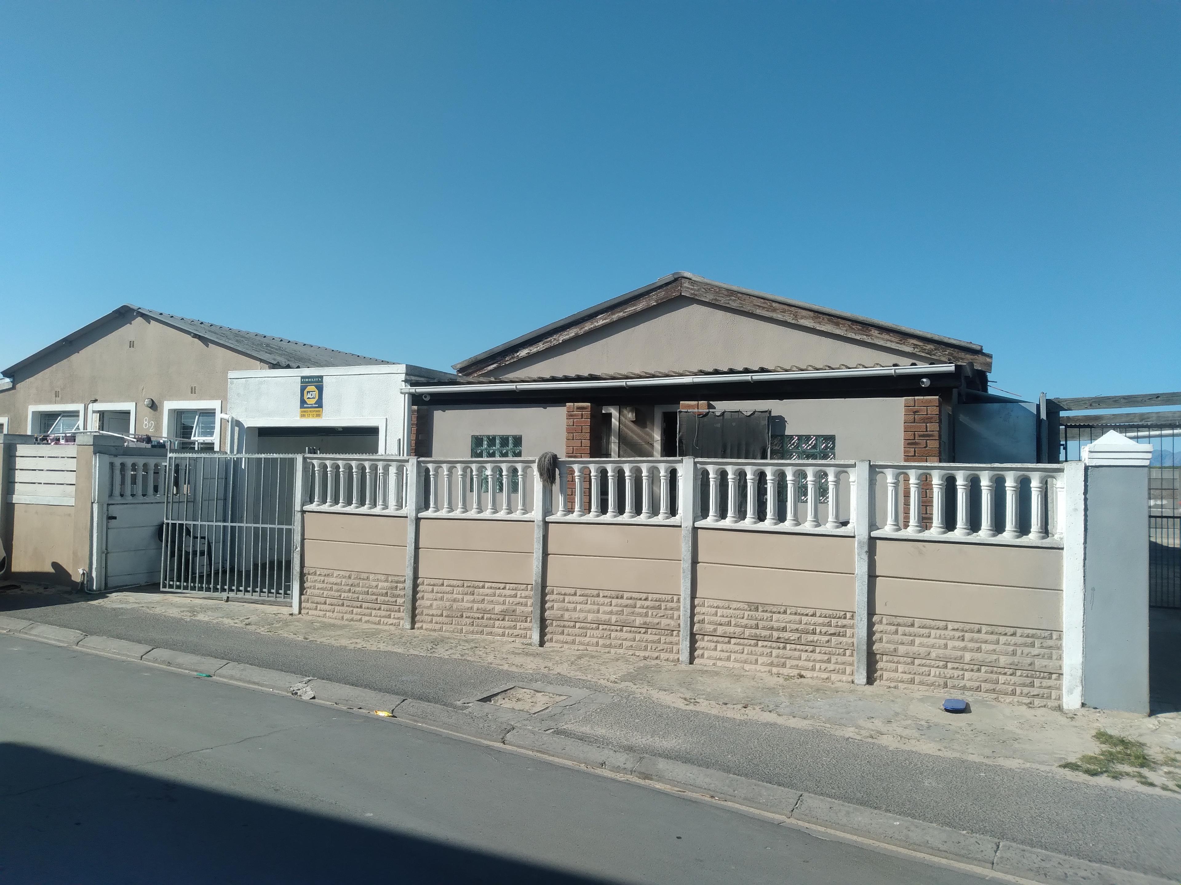 Image 1 of 6