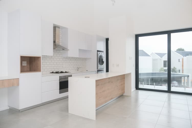 Main property image