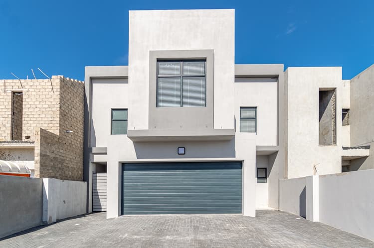 Main property image