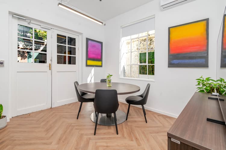 Main property image
