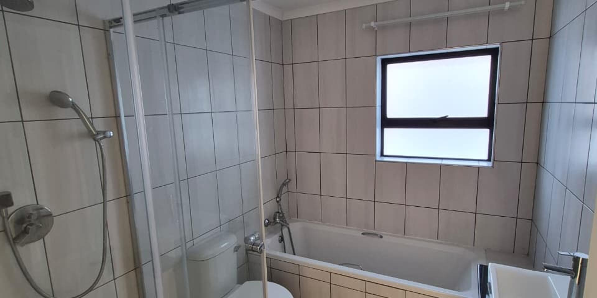 Image 5 of 6