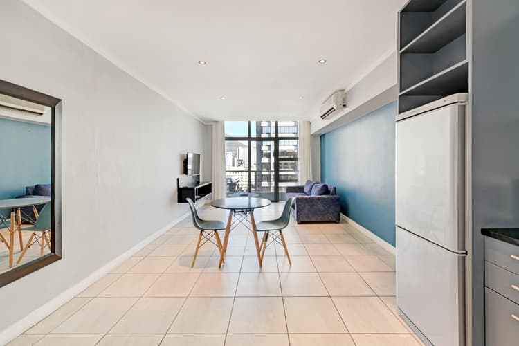 Main property image