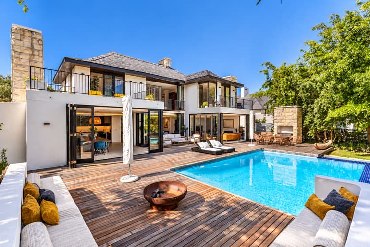 Main property image