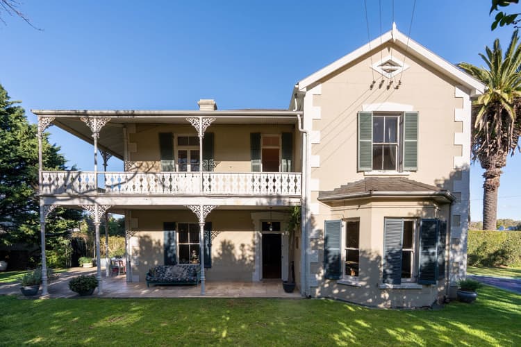 Main property image