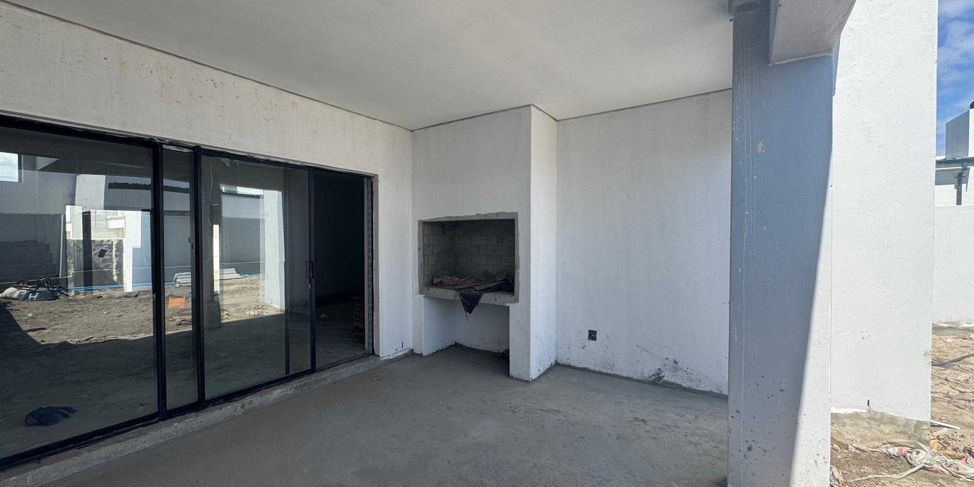 Image 5 of 6