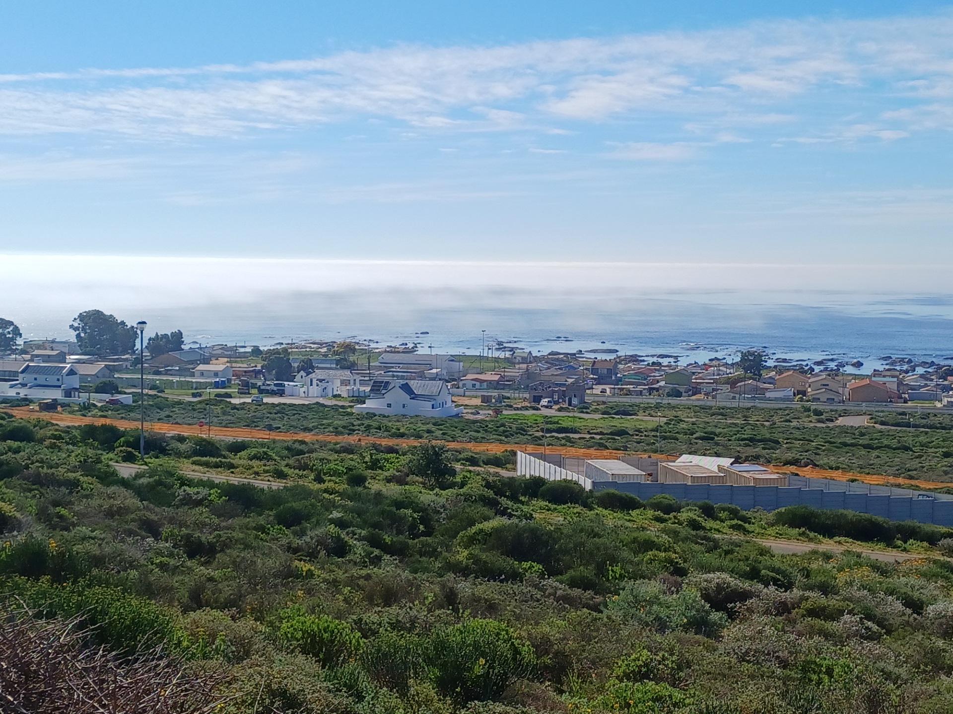 Image 4 of 6