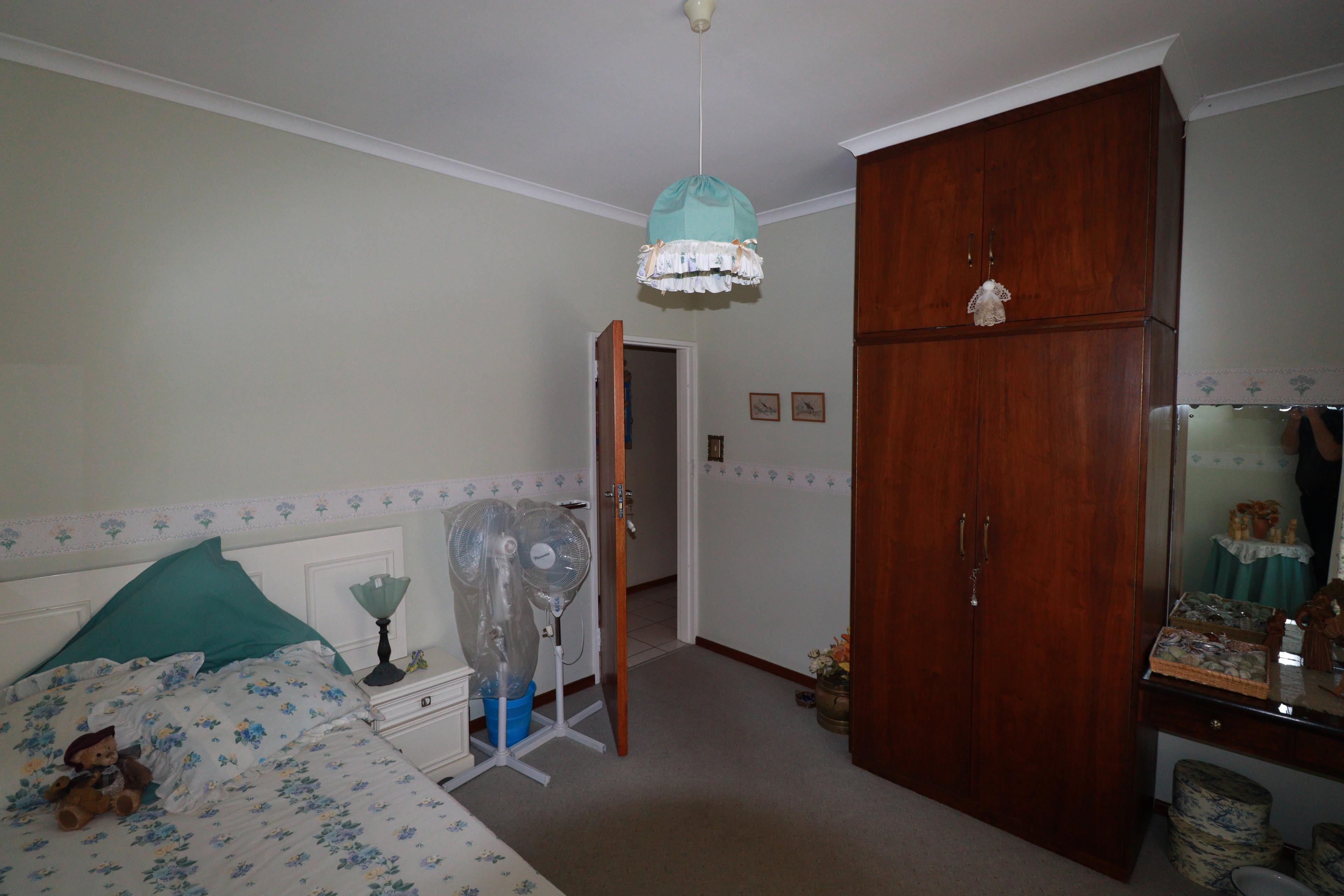 Image 13