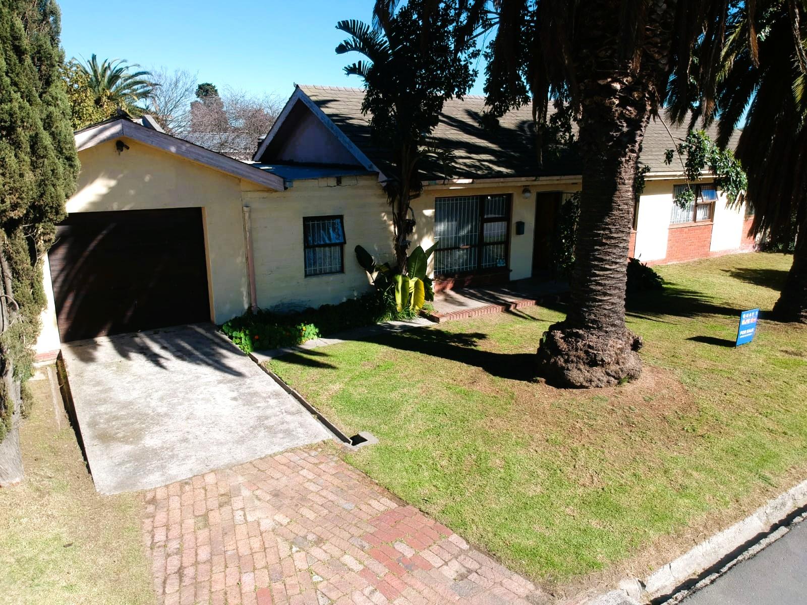 Image 2 of 6
