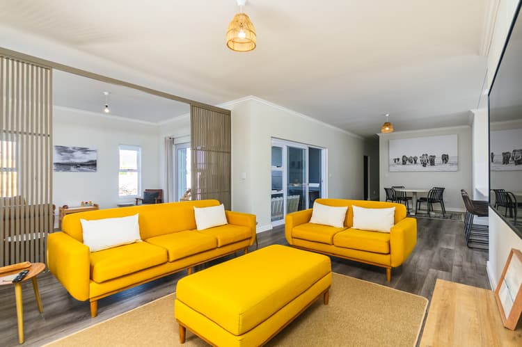 Main property image