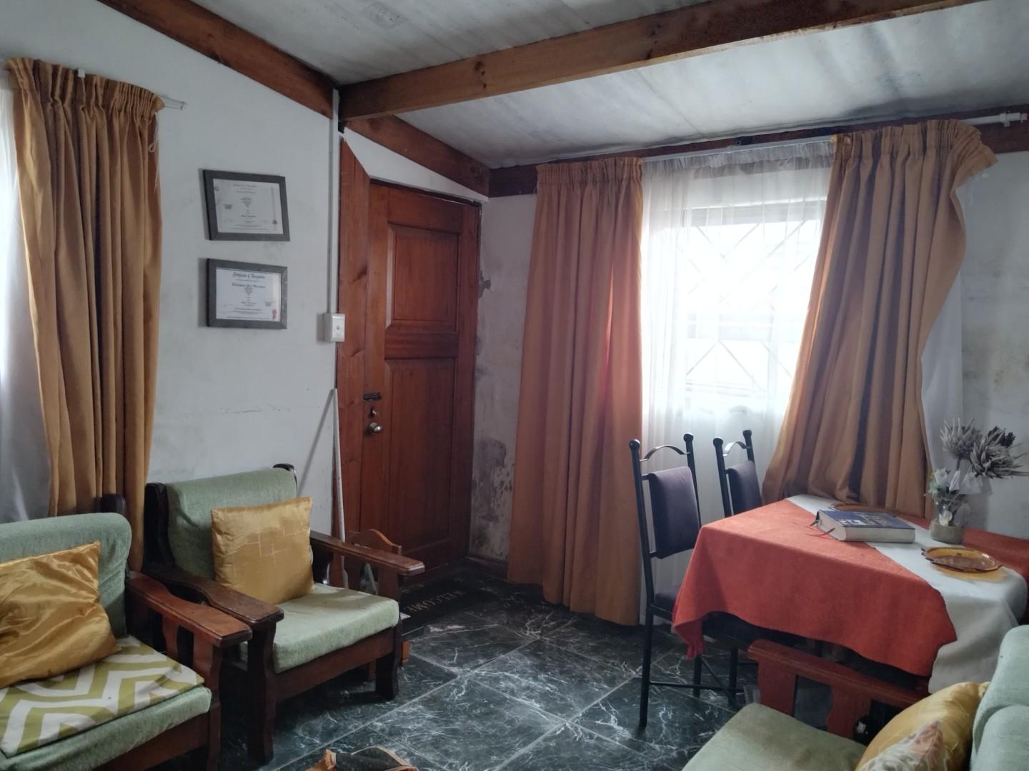 Image 2 of 6