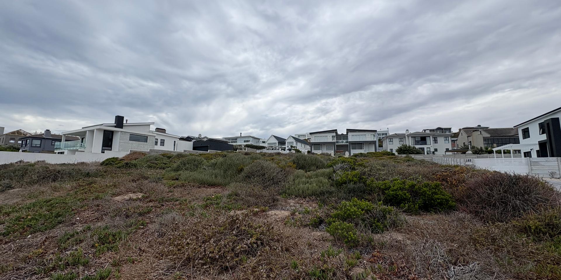 Image 4 of 6