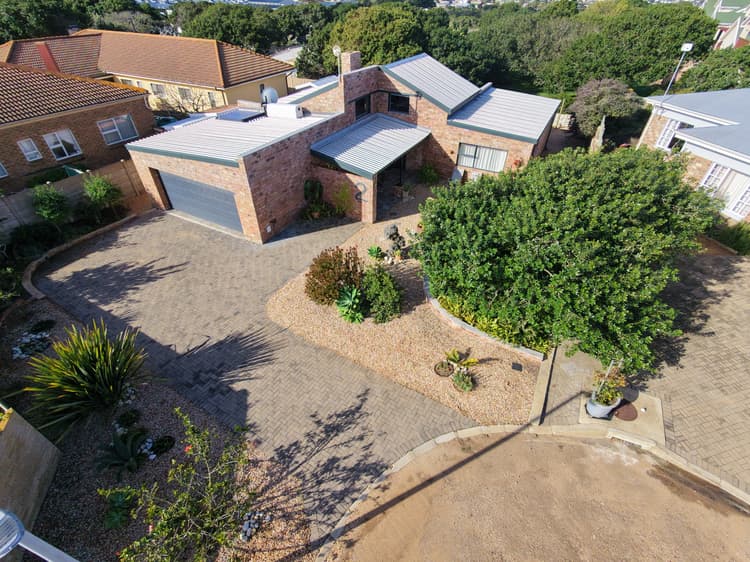 Main property image