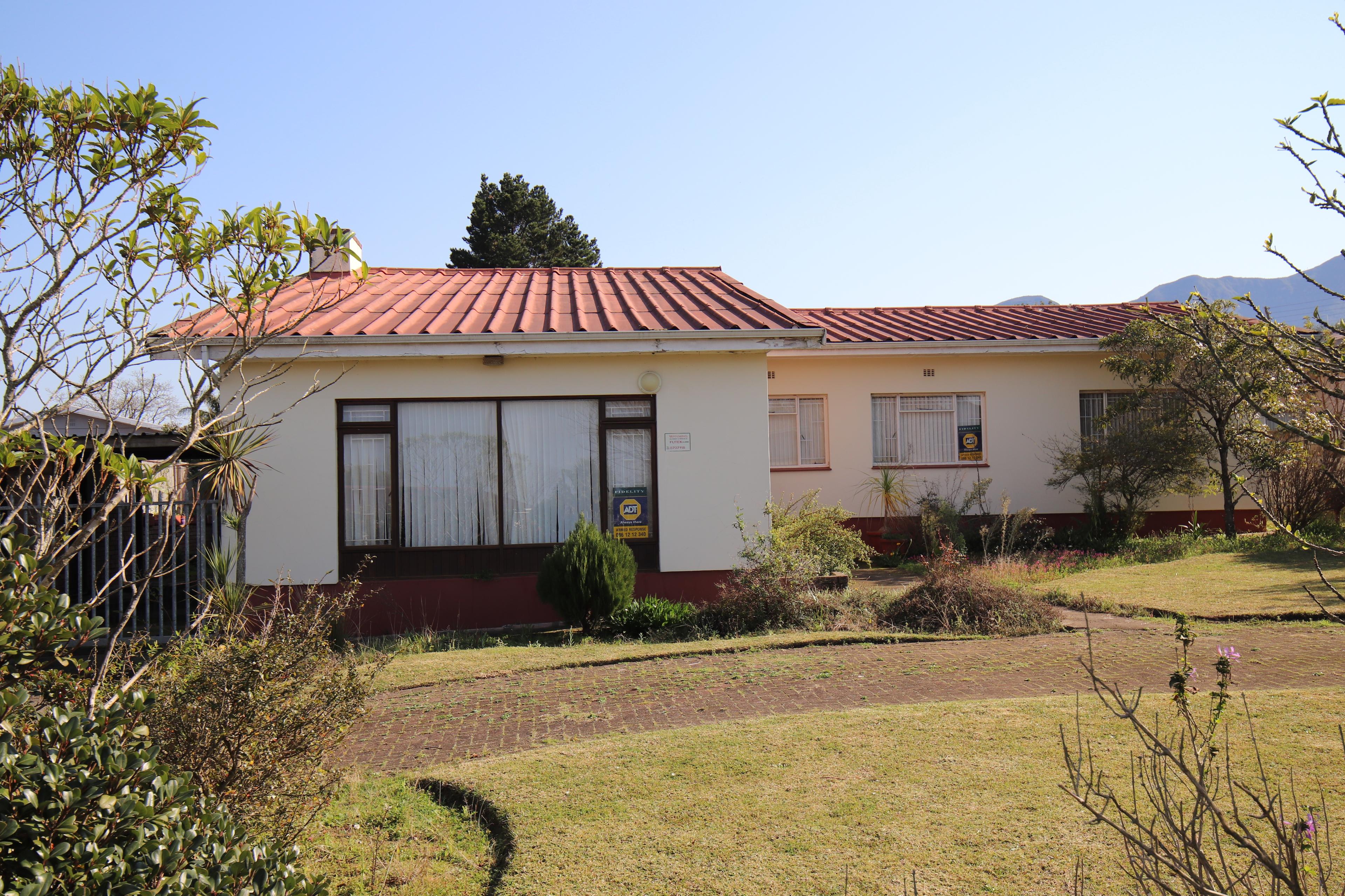 Image 4 of 6
