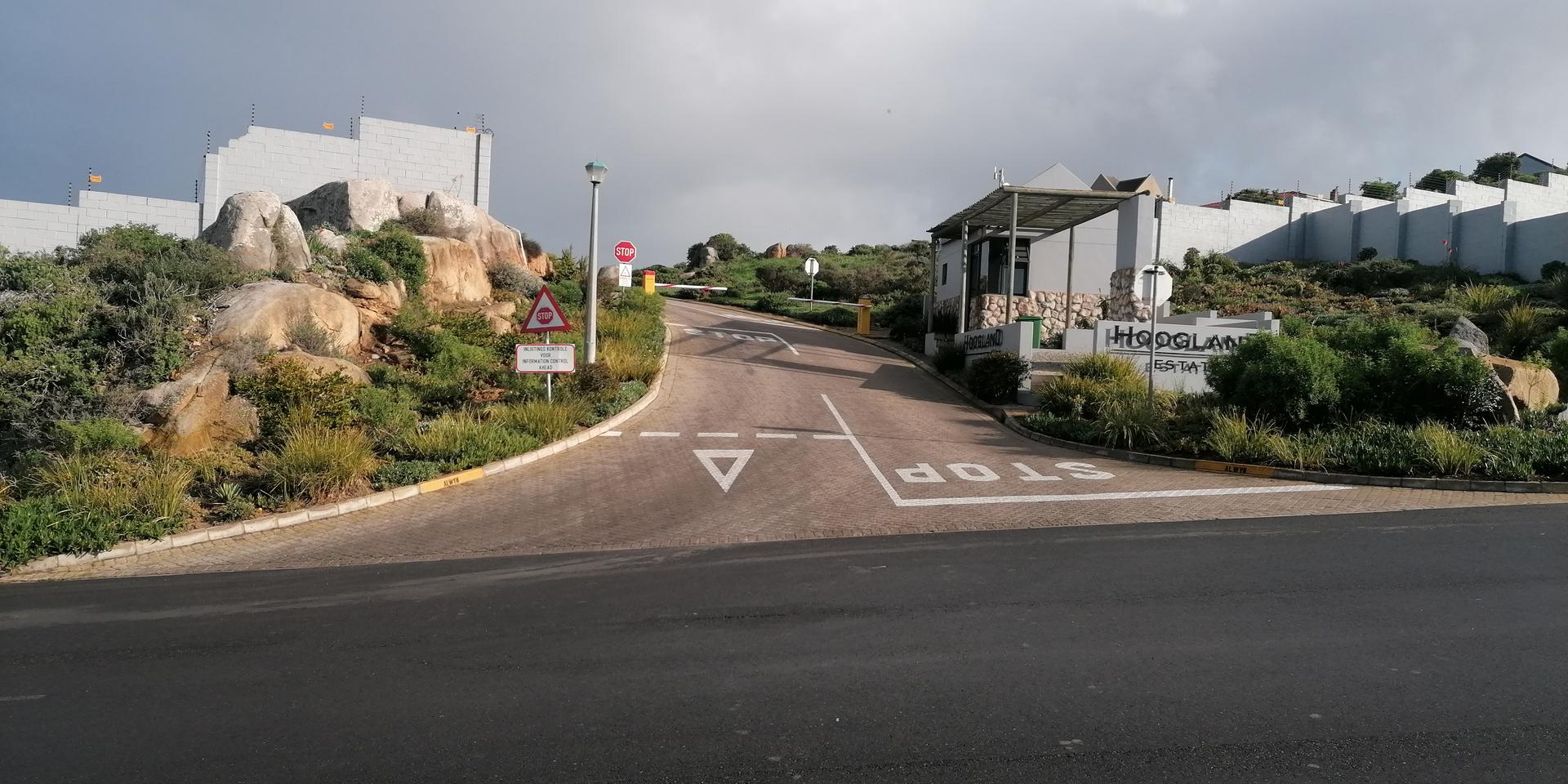 Image 3 of 6