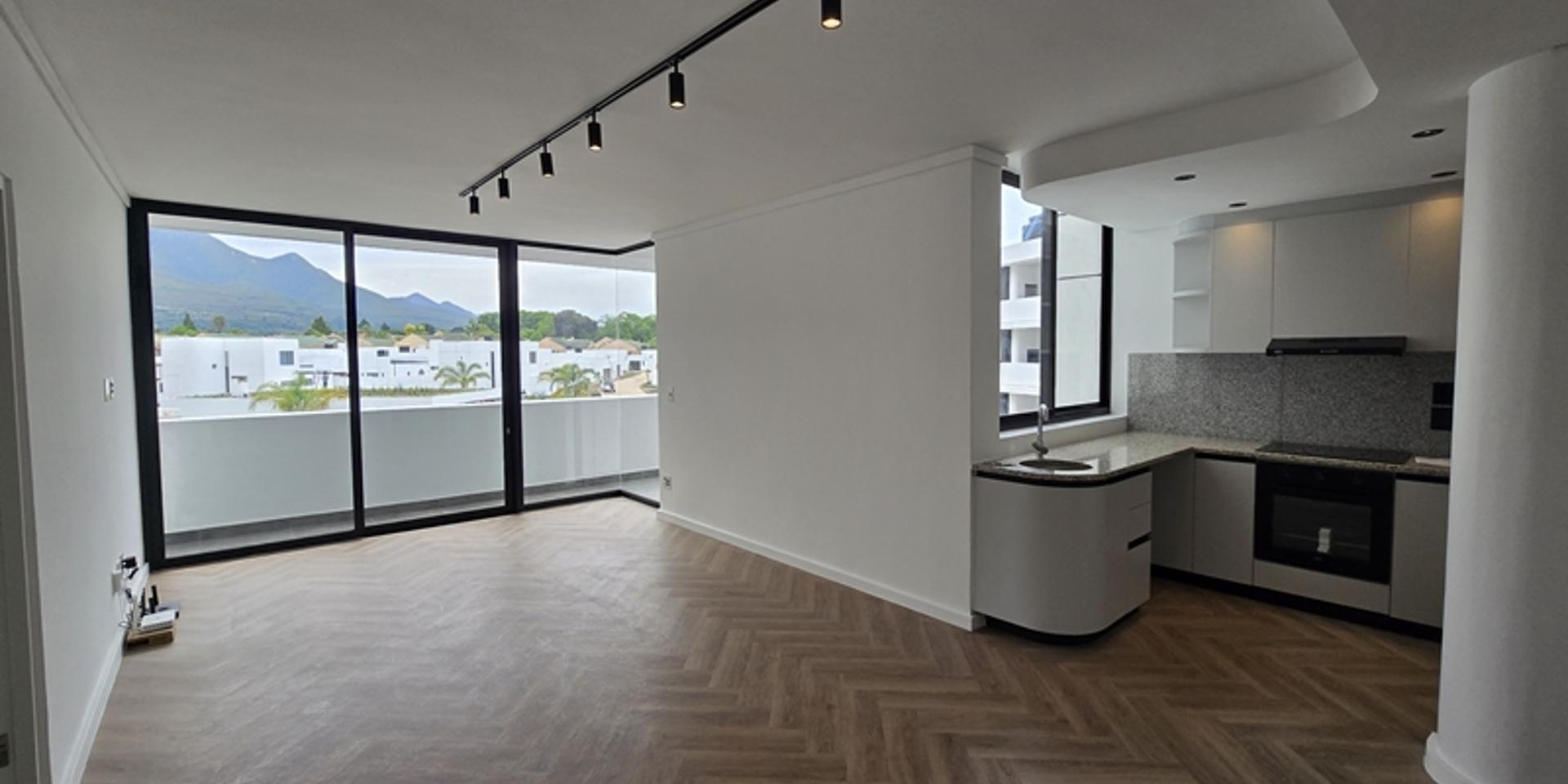 Image 3 of 6