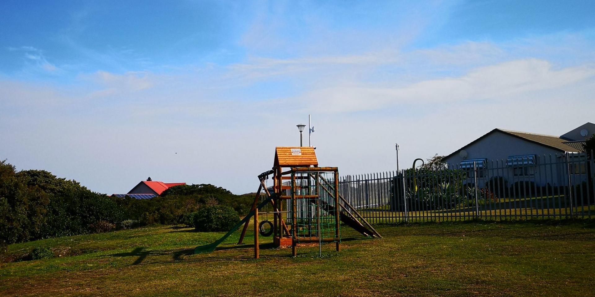 Image 2 of 6