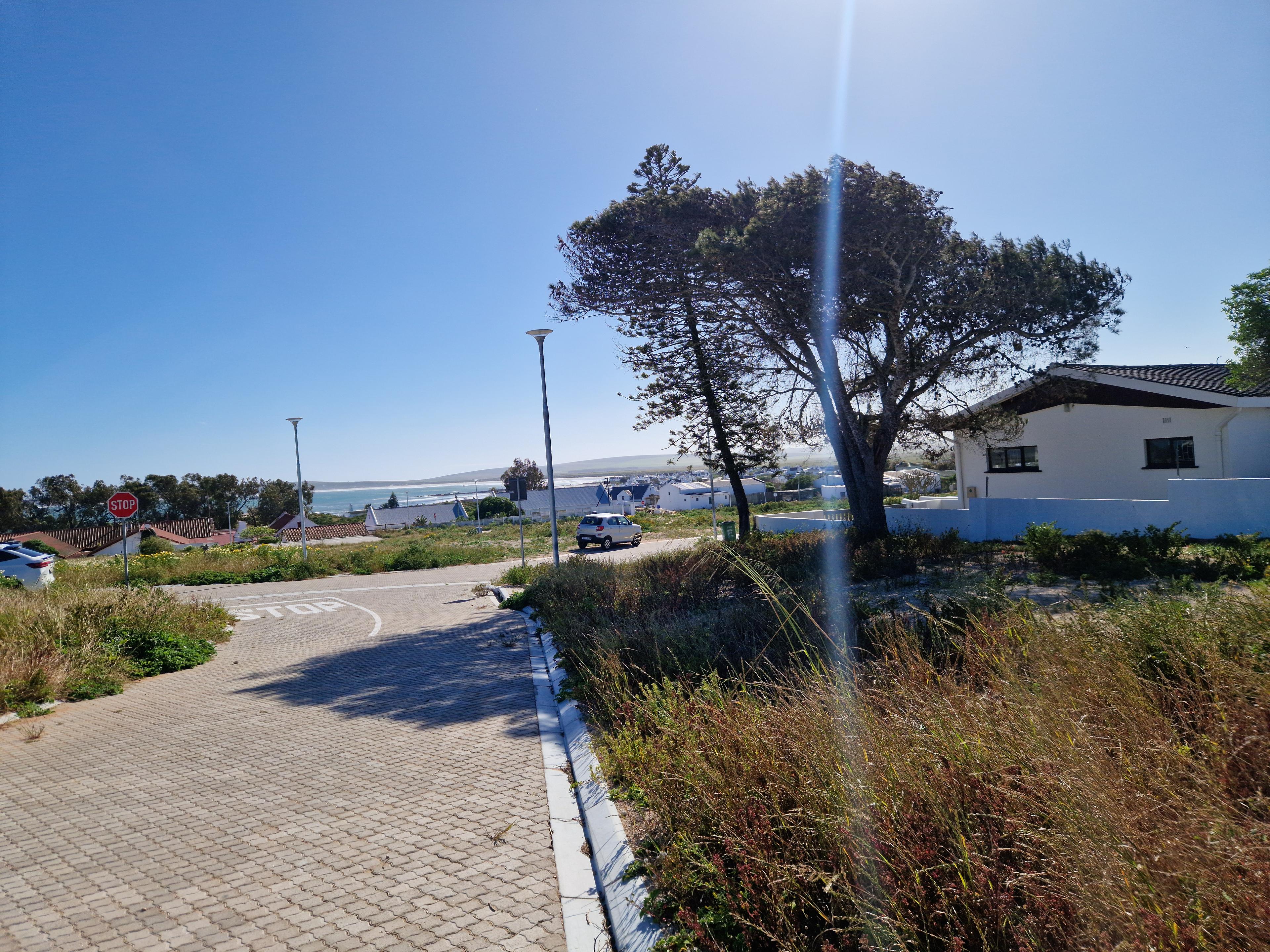 Image 2 of 6