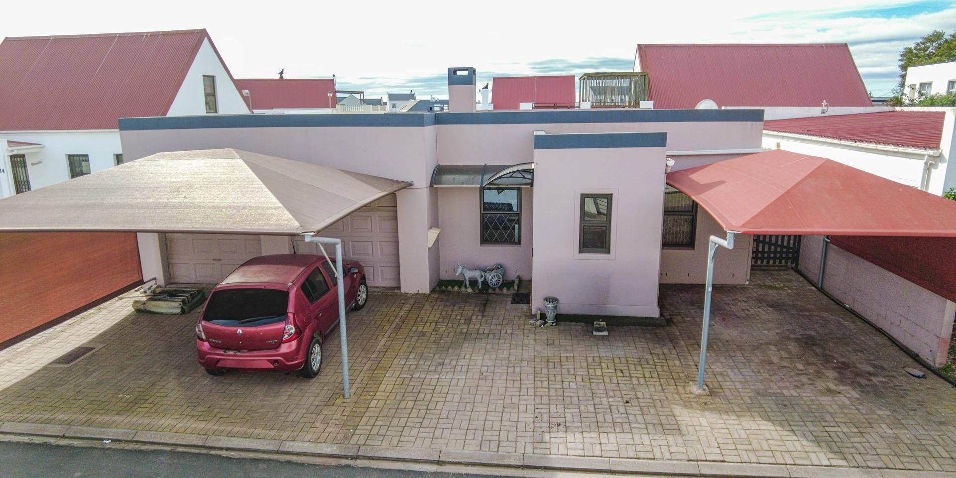Image 4 of 6