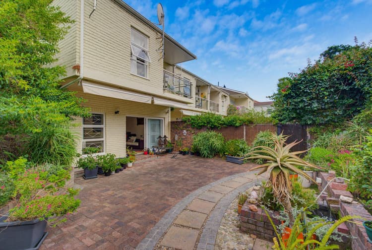 Main property image