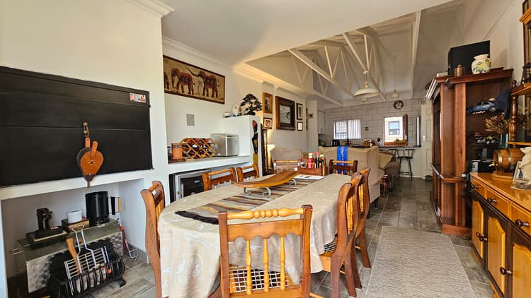 Main property image