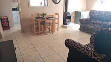 Image 4 of 6