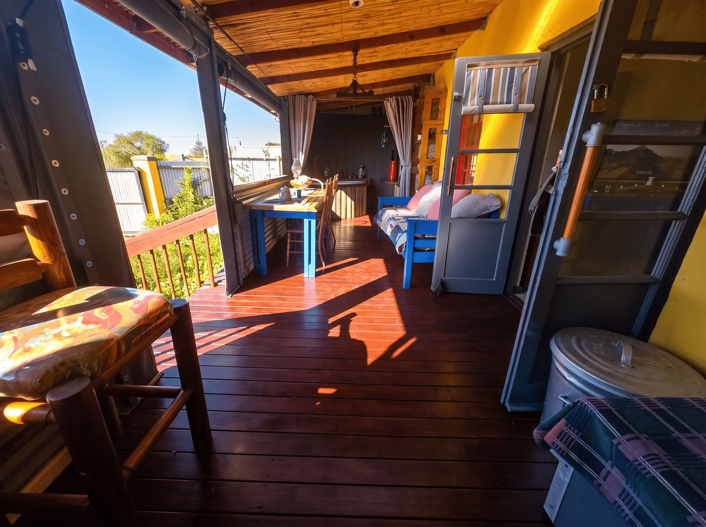 Image 4 of 6