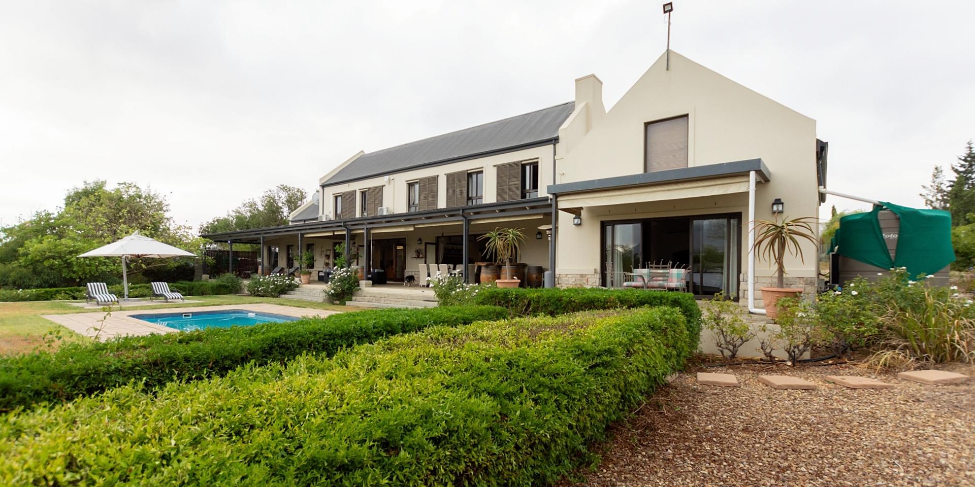 Image 2 of 6