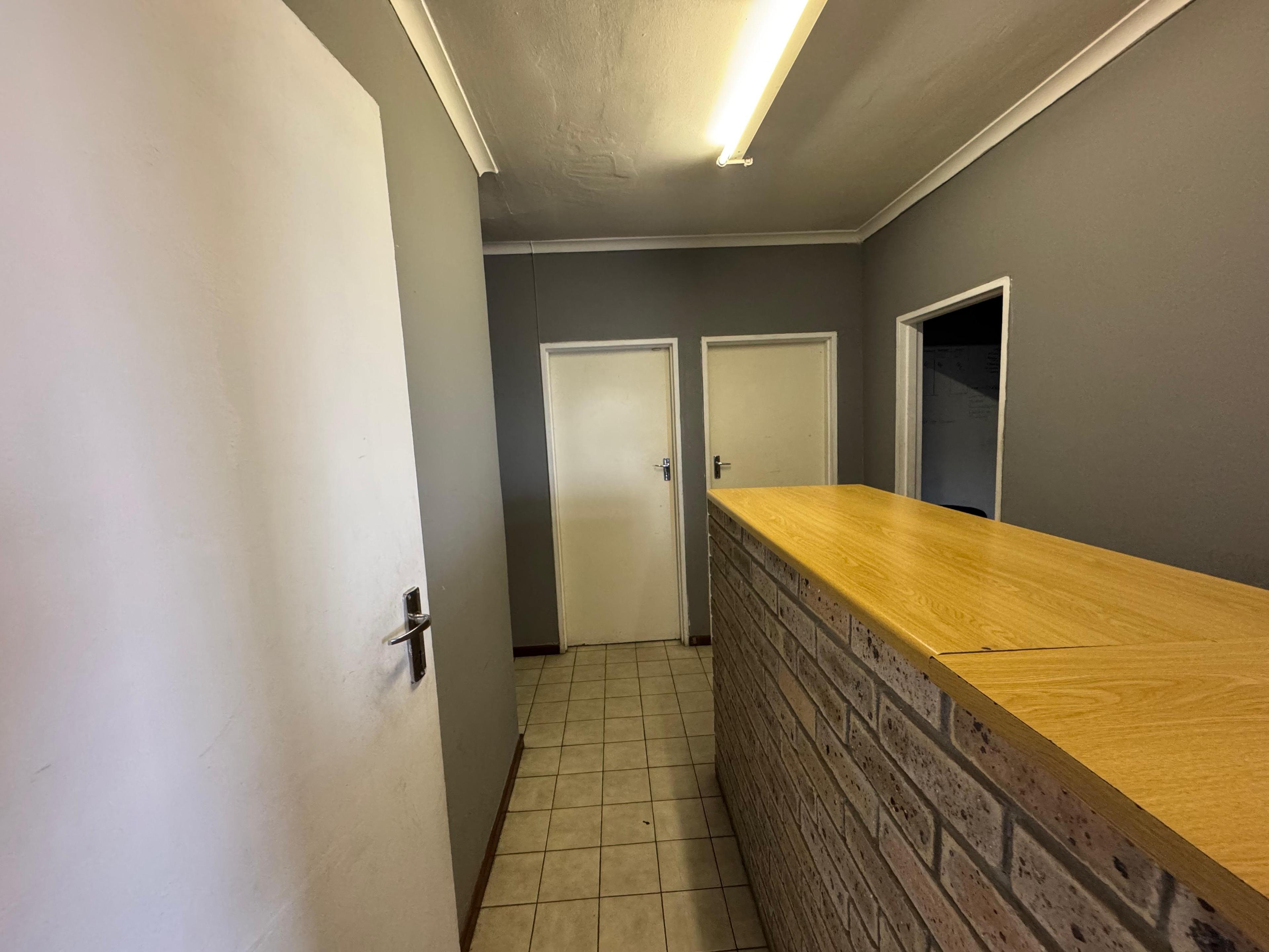 Image 5 of 6