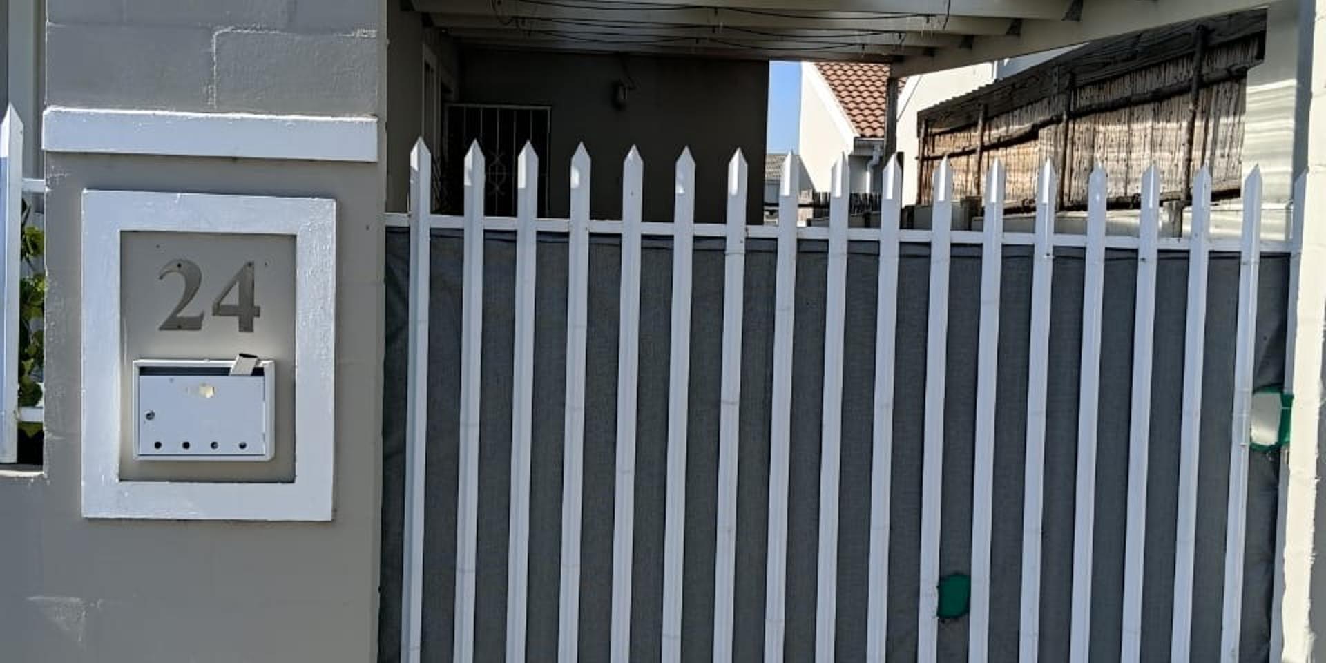 Image 2 of 6